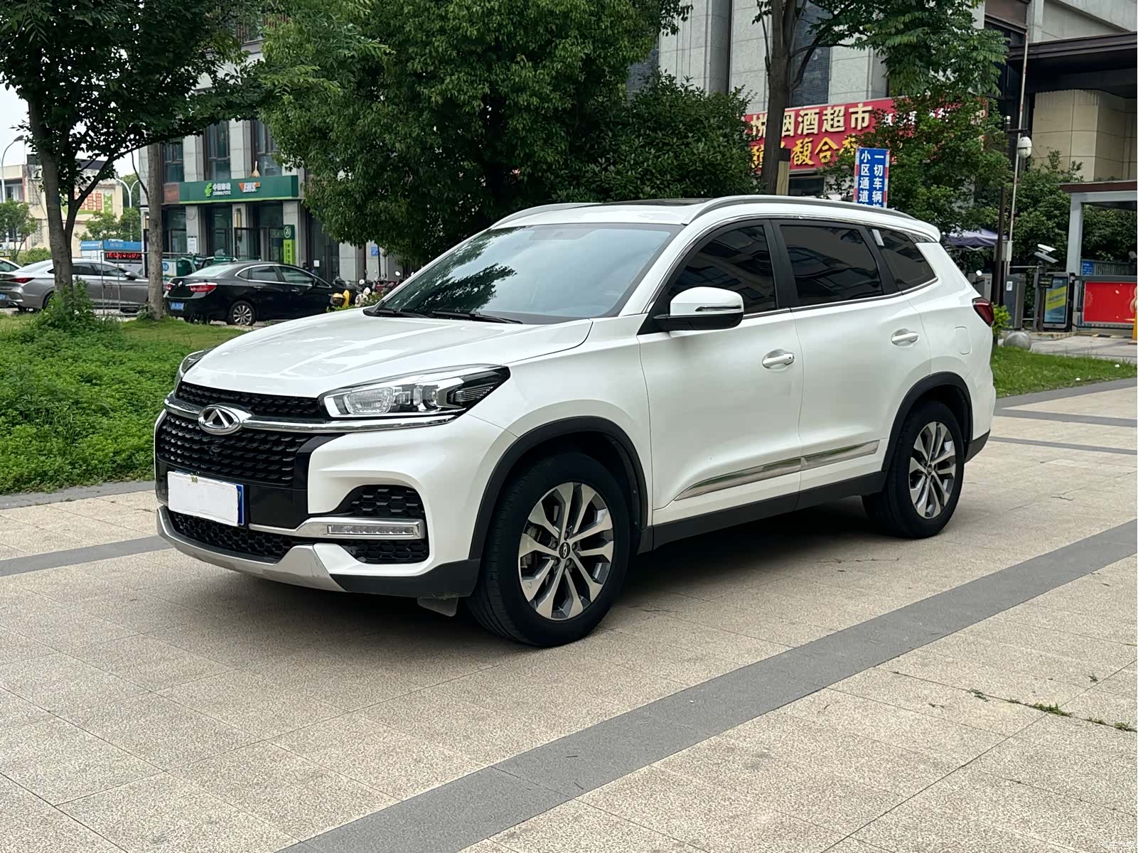 Chery Tiggo 8