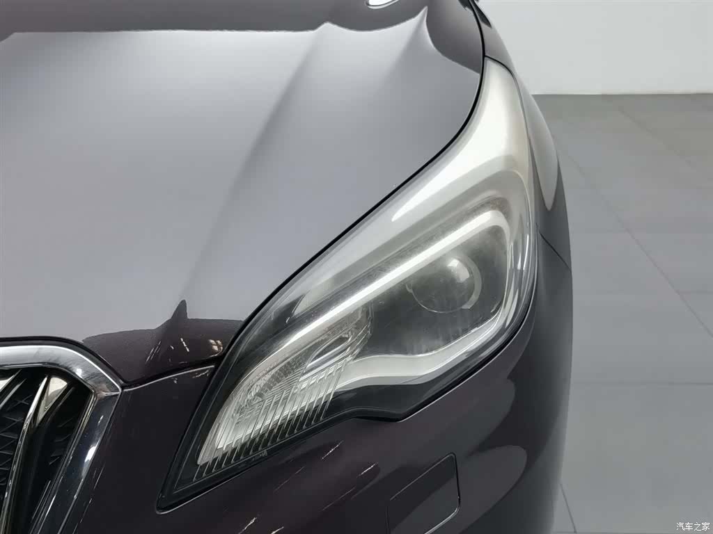 Buick Envision Plus, 2016 7