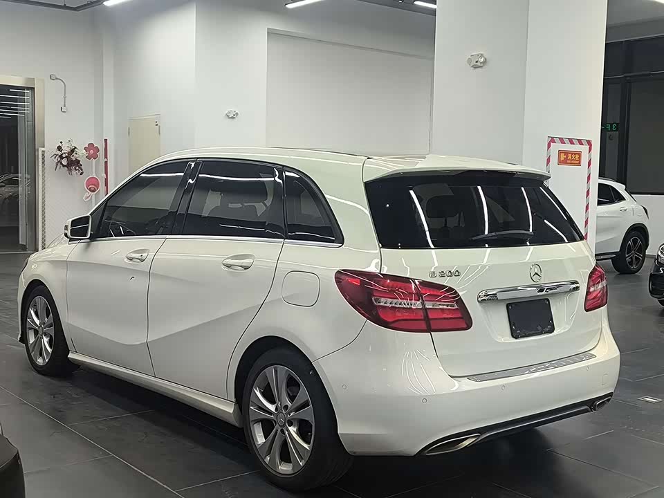 Mercedes-Benz Class B