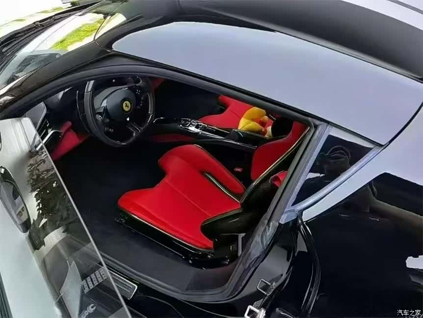 Ferrari 296, 2024 4