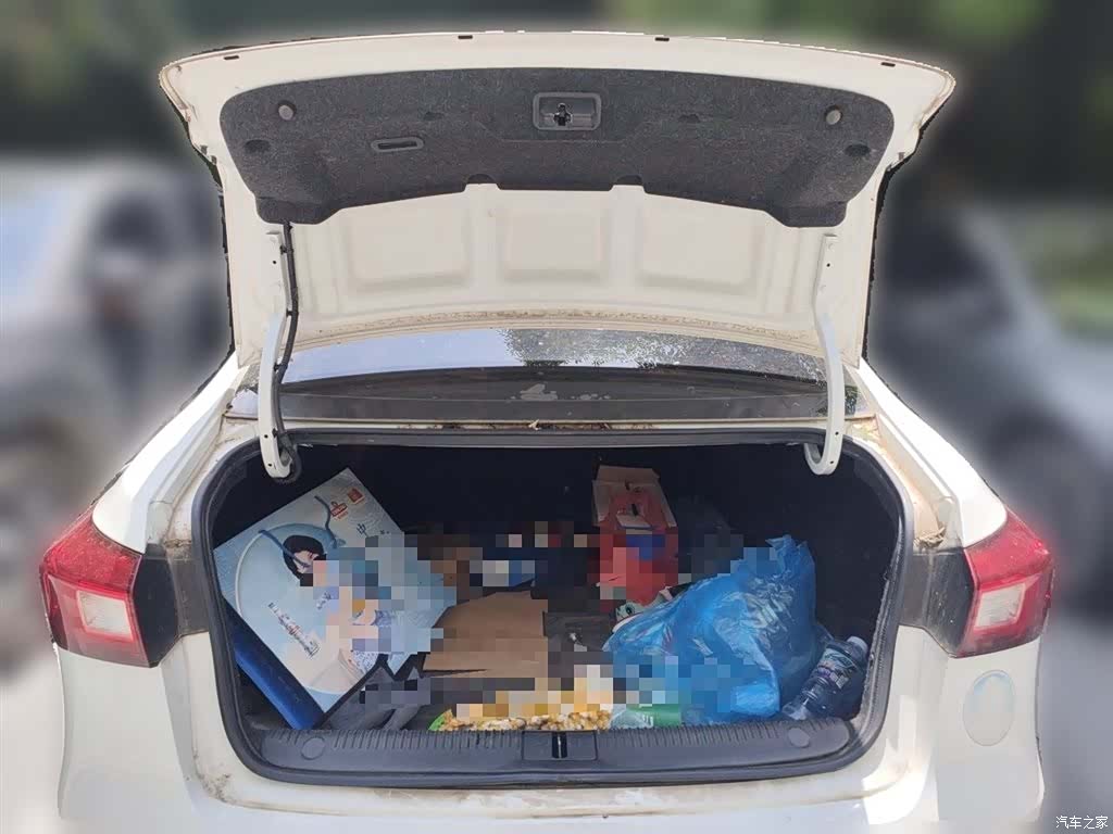 Roewe 360, 2016 10