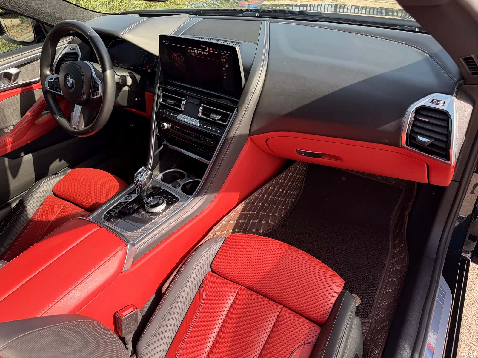 BMW 8 Series, 2024 27
