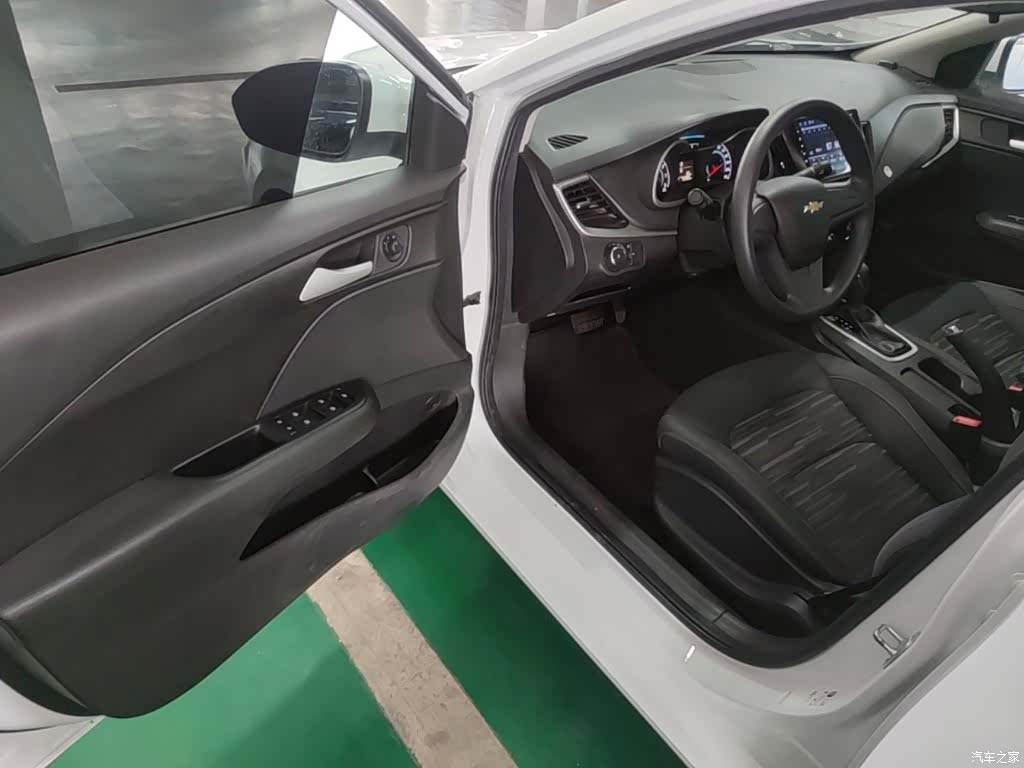 Chevrolet 320, 2019 16