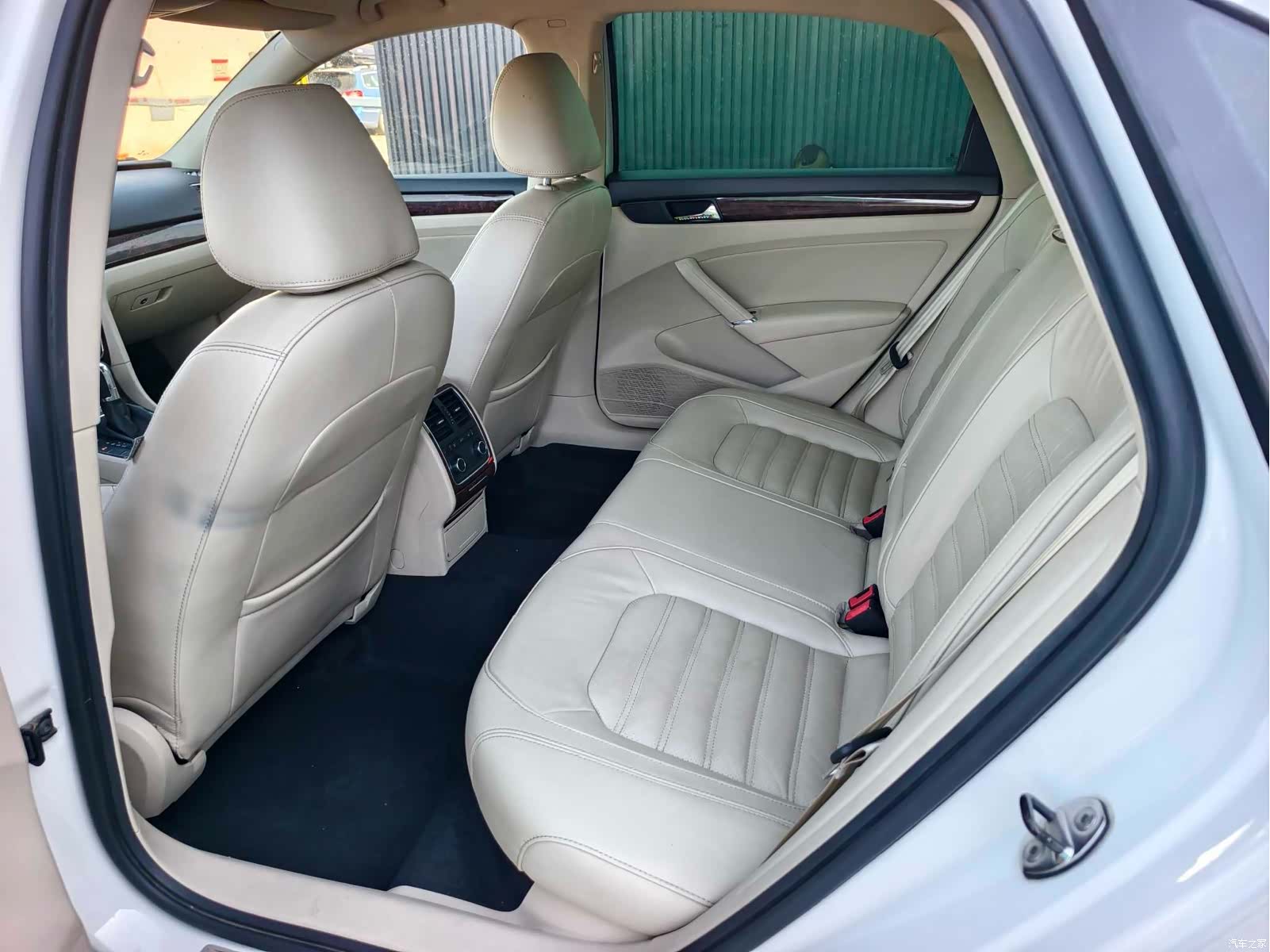 Volkswagen Passat, 2013 8