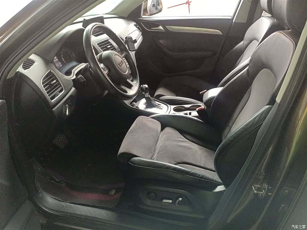 Audi Q3, 2018 10