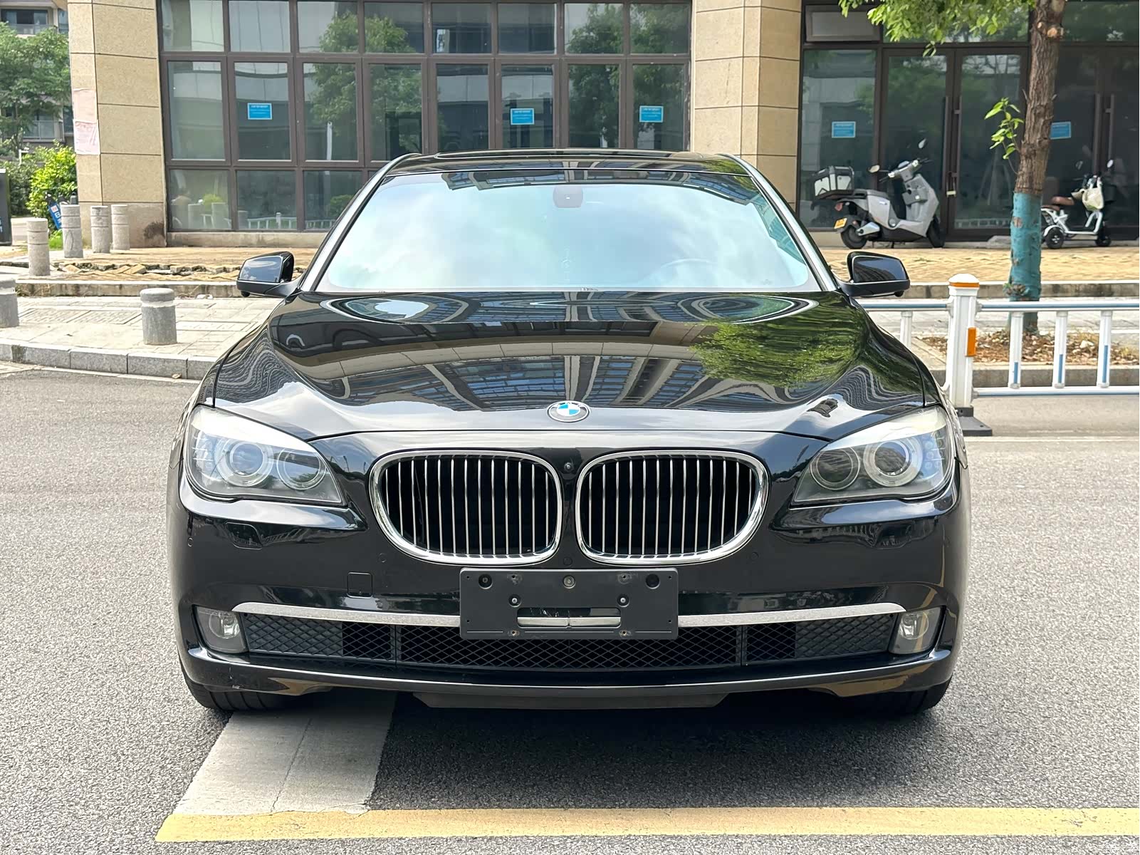 BMW 7 Series, 2012 1