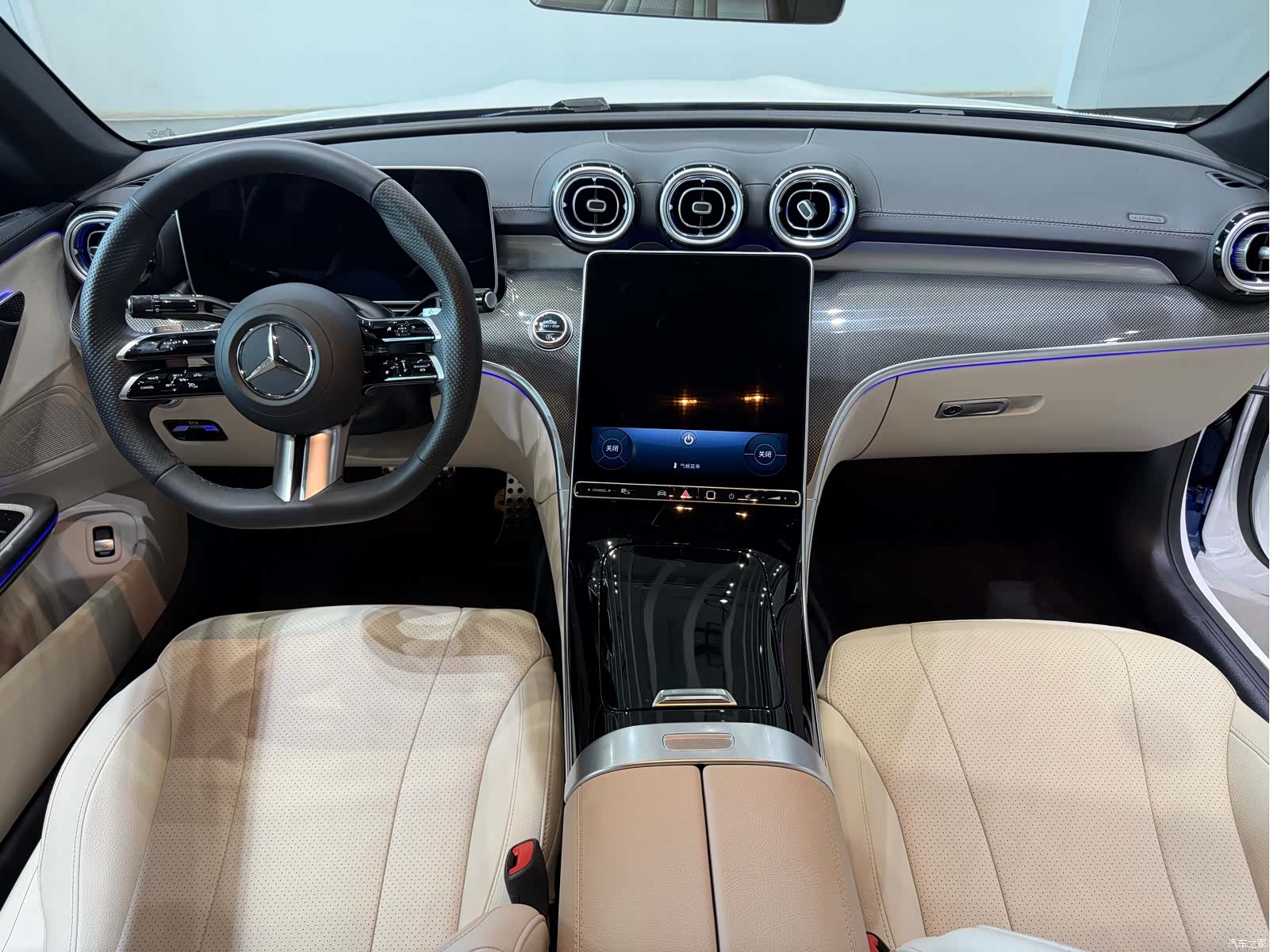 Mercedes-Benz CLE, 2025 6