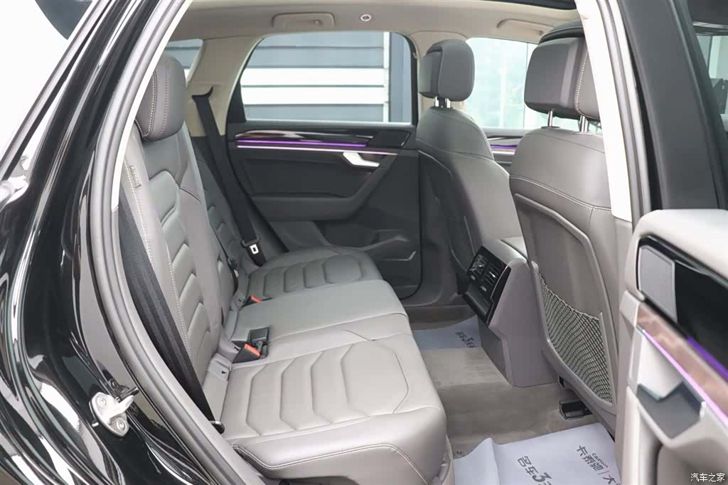Volkswagen Touareg, 2024 23