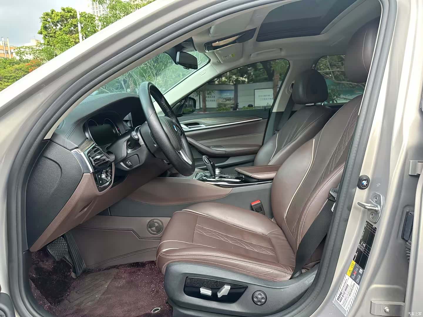 BMW 5 Series, 2018 8