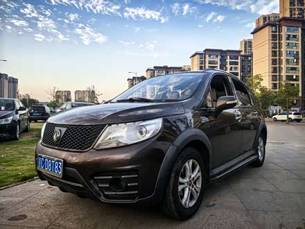 �������ֶ������ ����X3 2015�� 1.5L ������