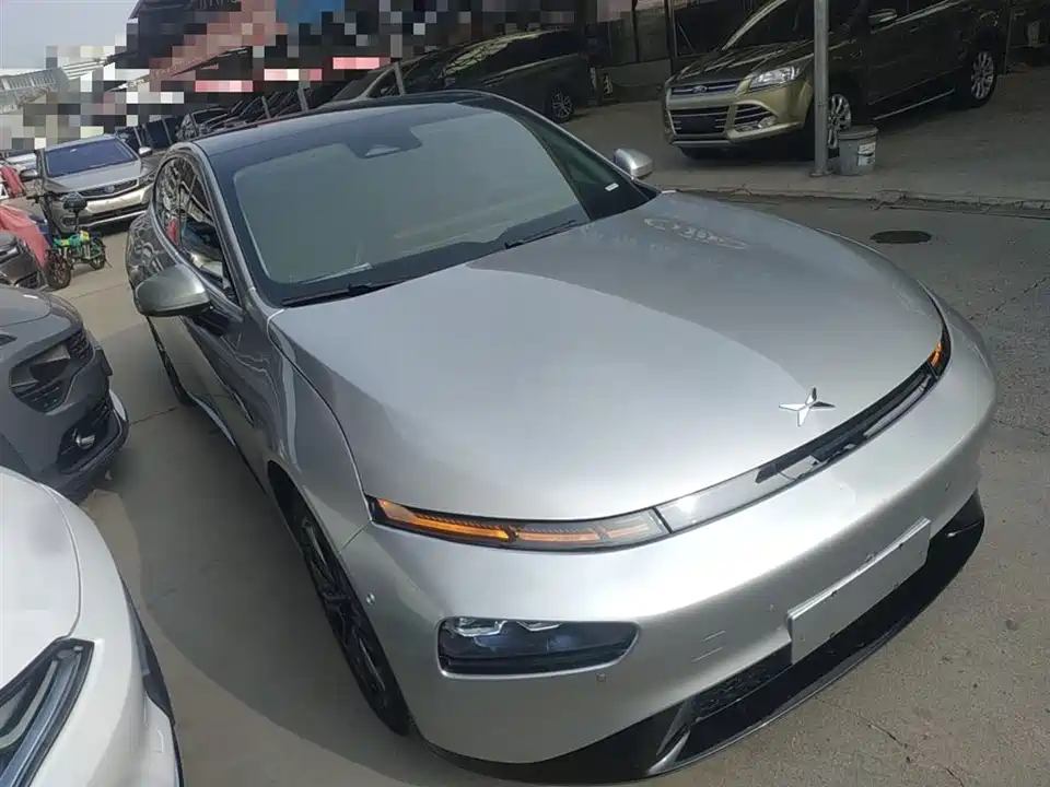 XPENG P7