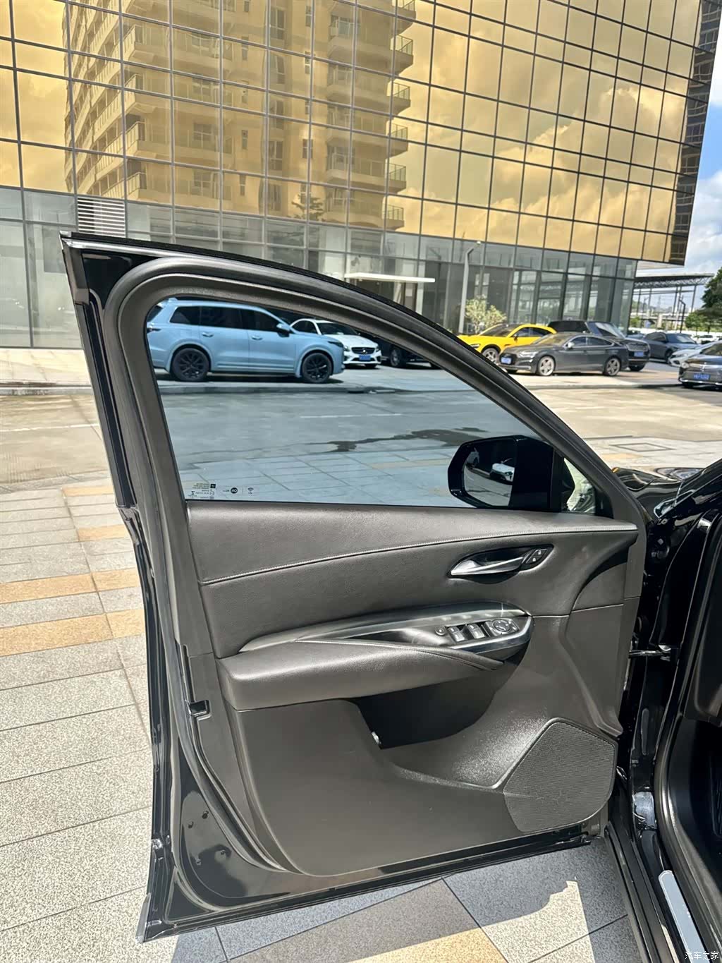 Cadillac XT4, 2021 12