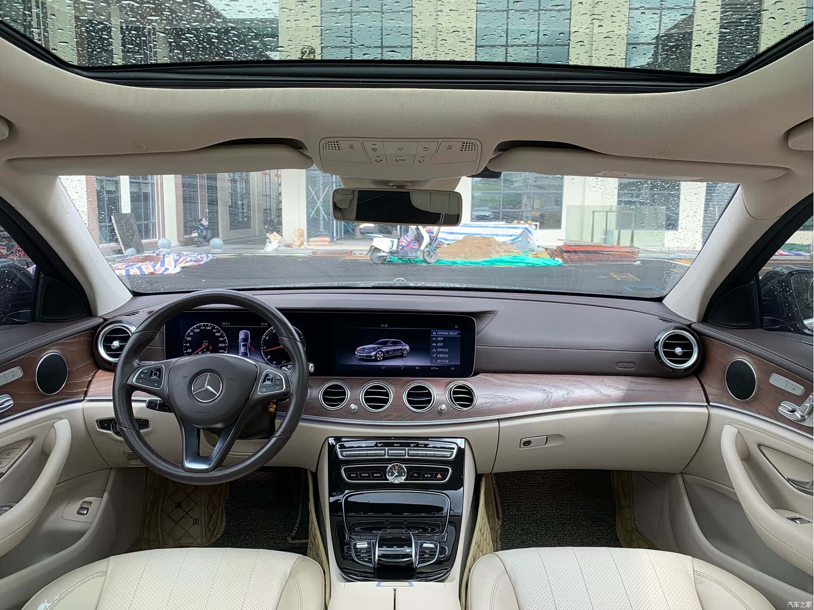 Mercedes-Benz E-Class, 2017 33