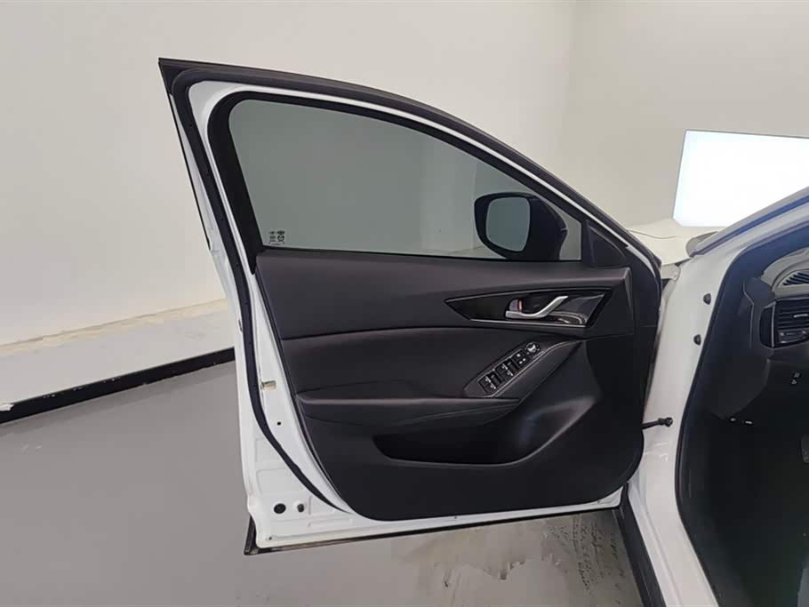 Mazda CX-4