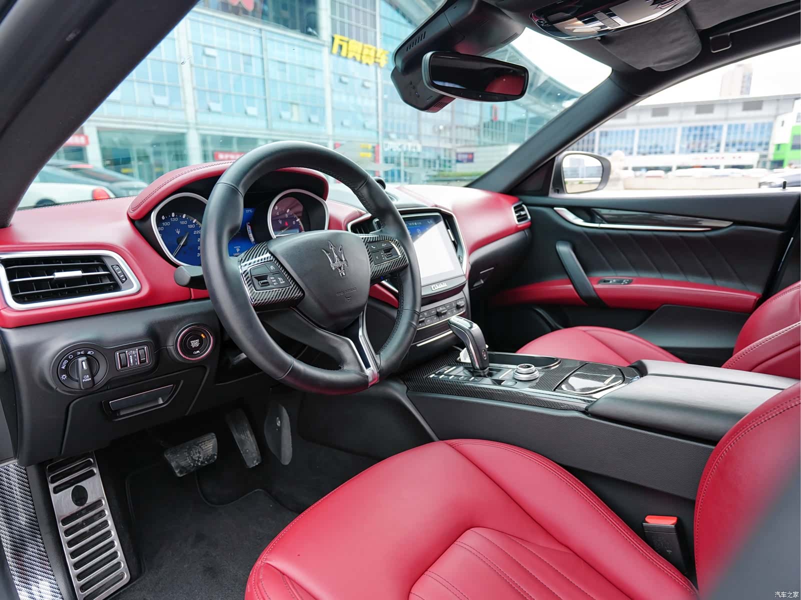 Maserati Ghibli, 2020 6