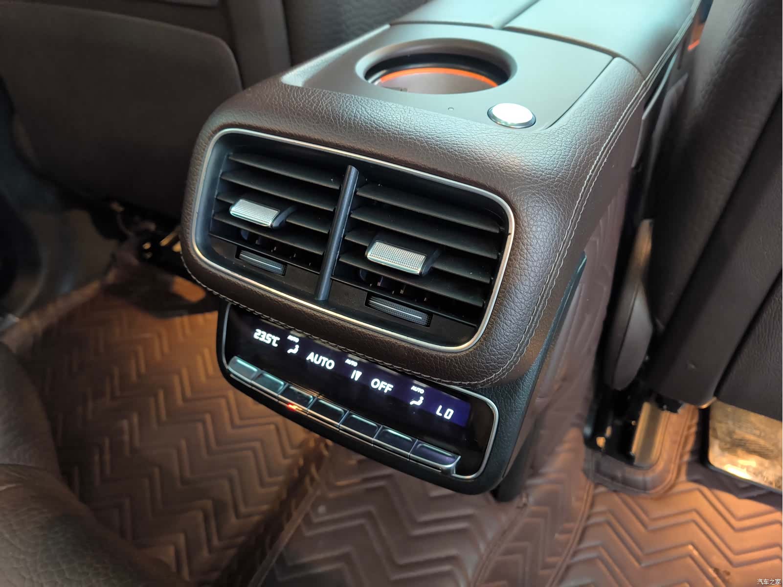 Mercedes-Benz GLS, 2021 30