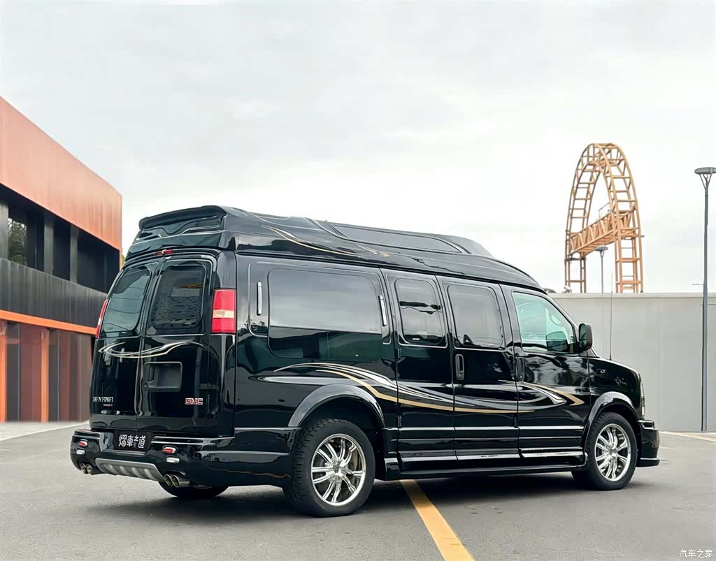 GMC SAVANA, 2020 3