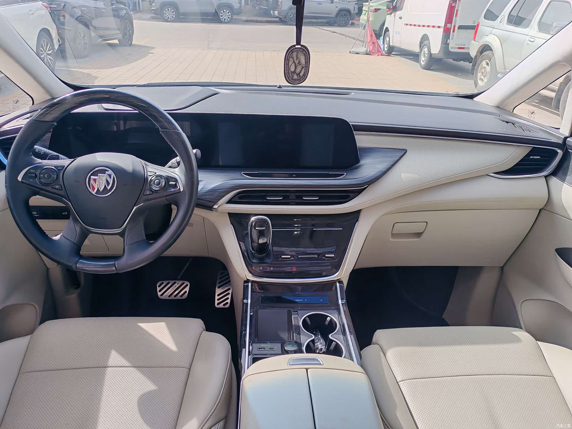 Buick GL8, 2023 6