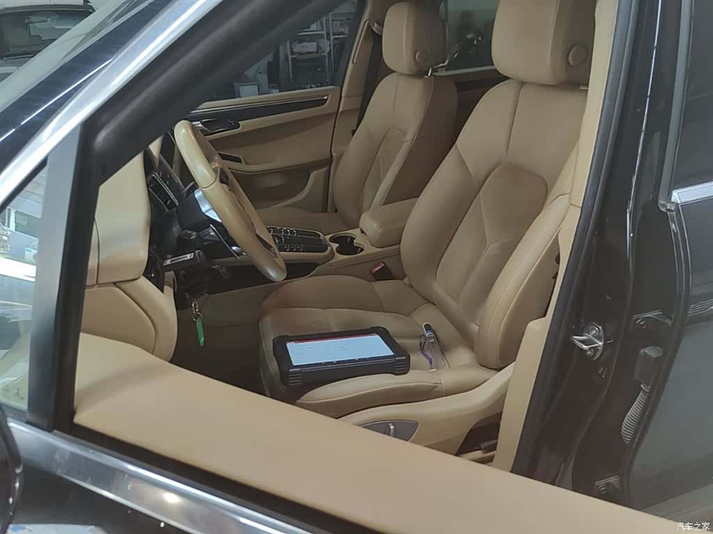Porsche Macan, 2016 11