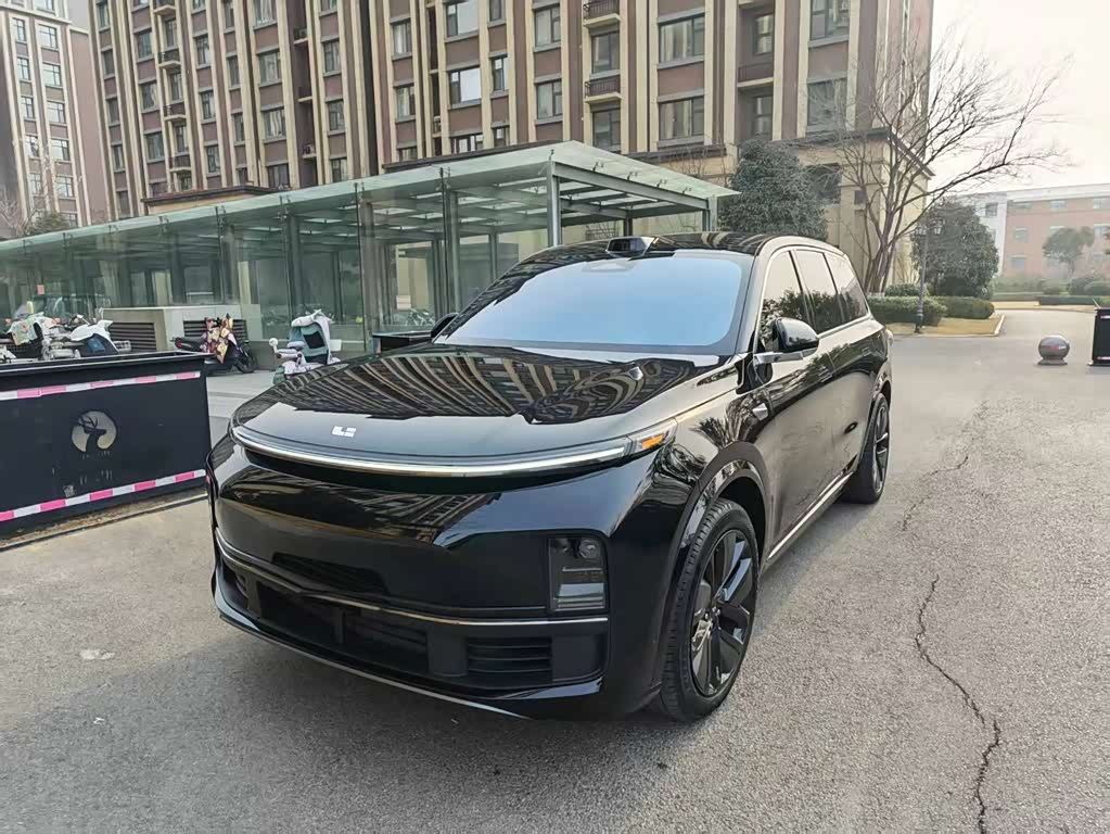 Li Auto L9