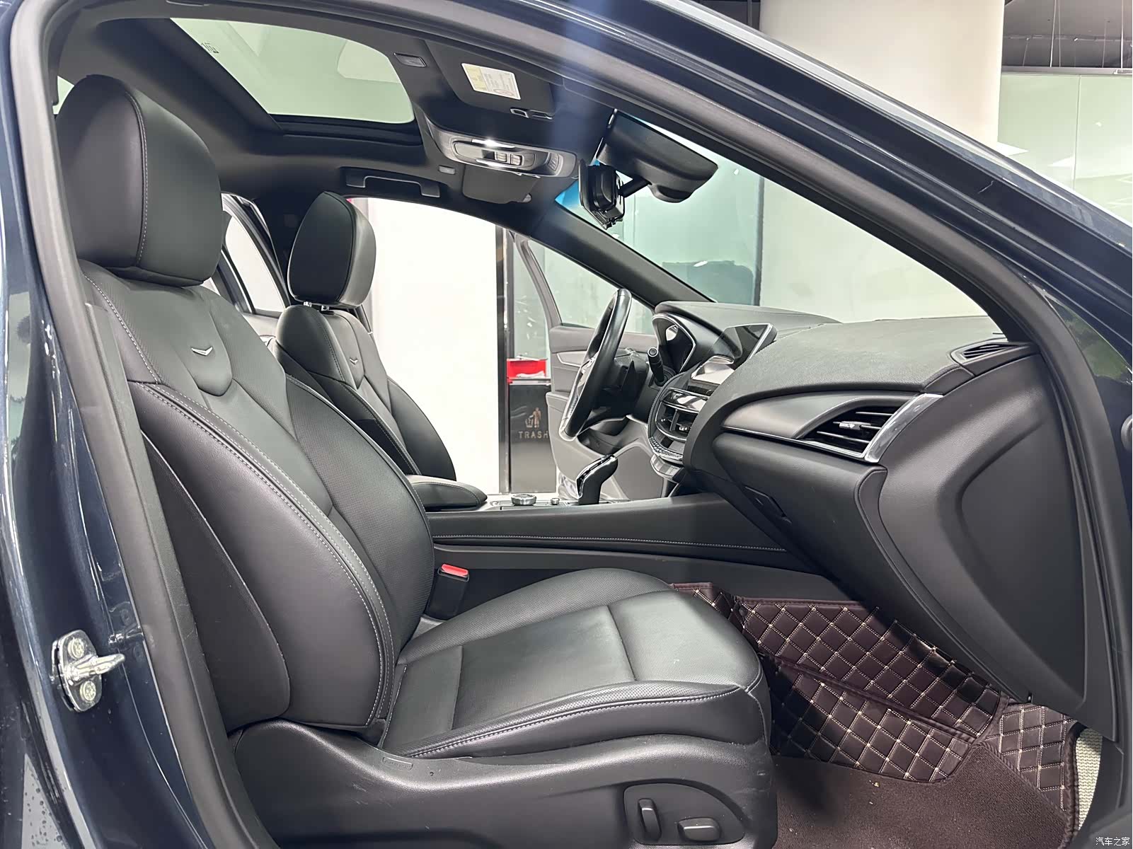 Cadillac CT5, 2022 8