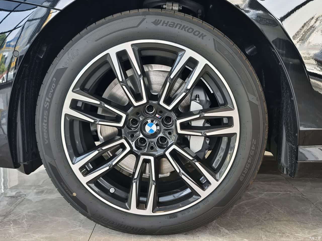 BMW 5 Series, 2026 18