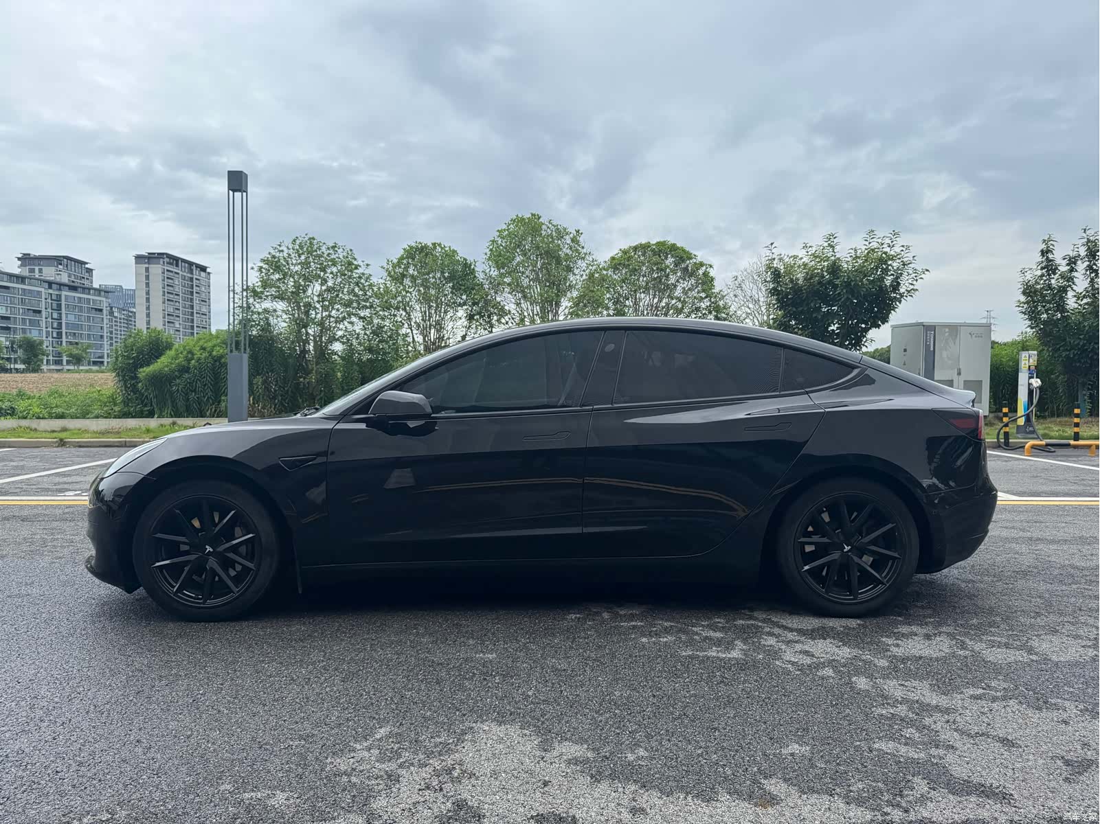 Tesla Model 3, 2022 3
