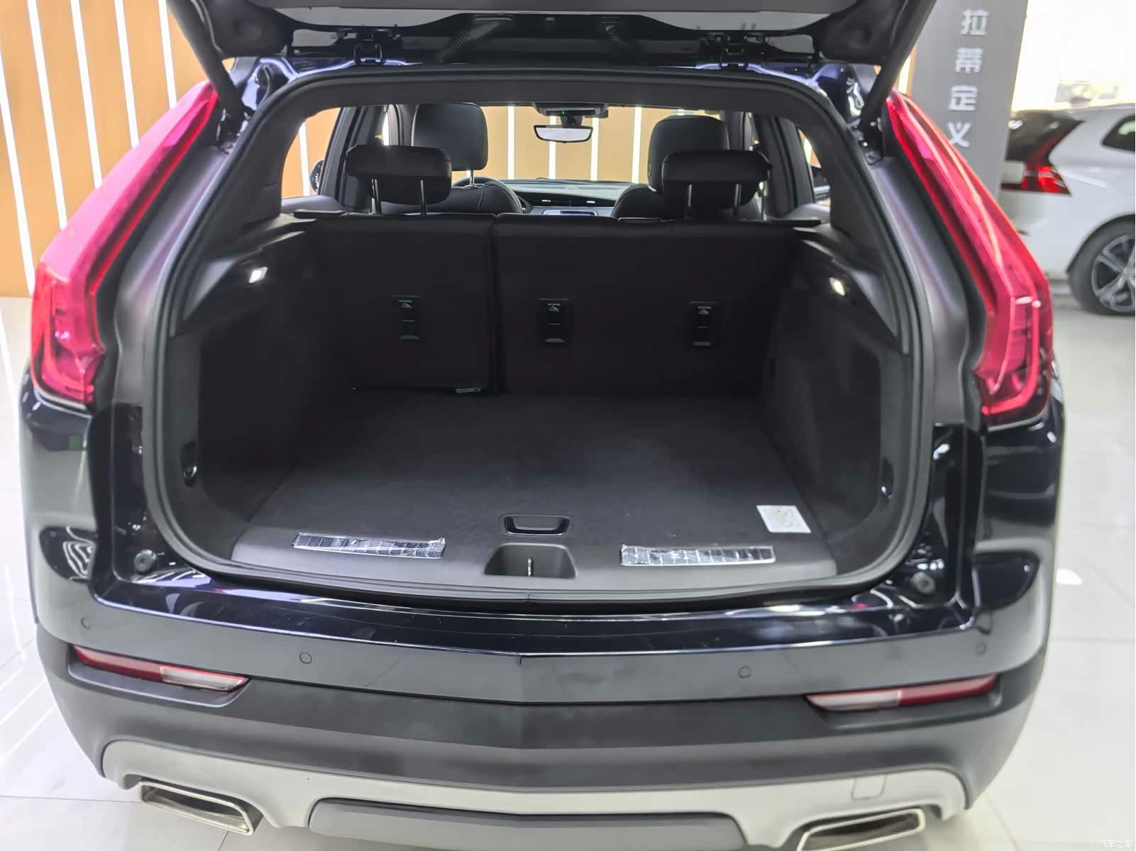 Cadillac XT4, 2021 12