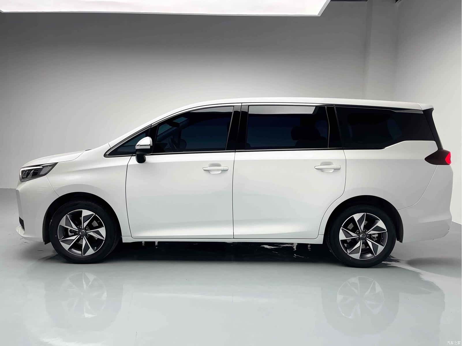 Trumpchi M6, 2024 4