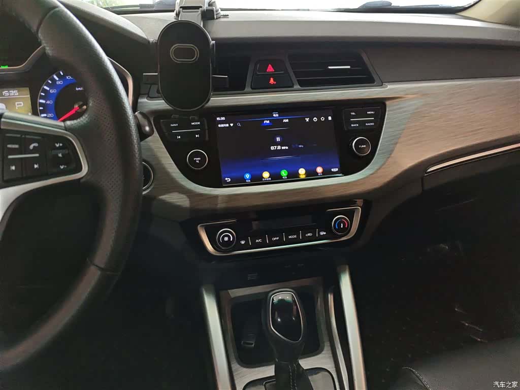 Geely X3, 2018 13