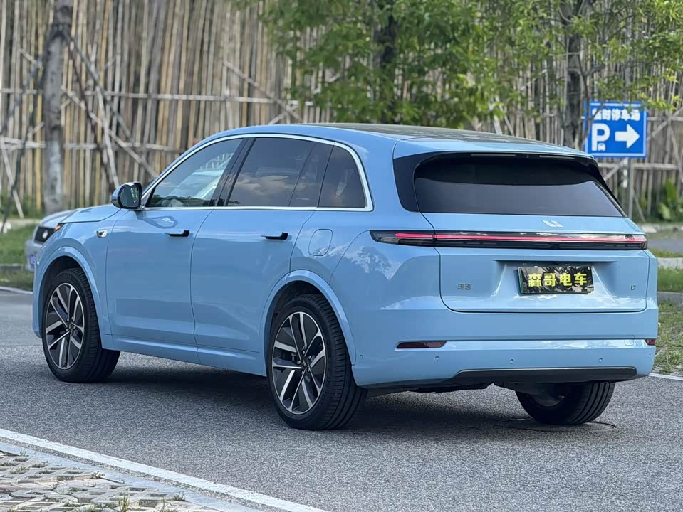 Li Auto Ideal L7