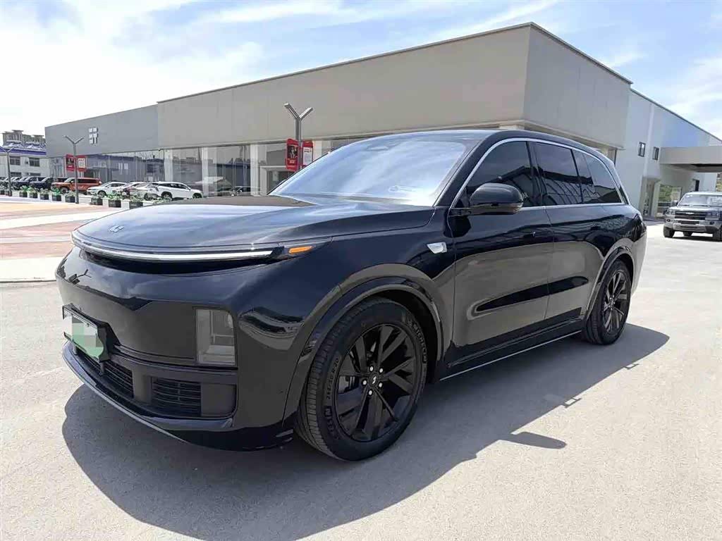 Li Auto L8