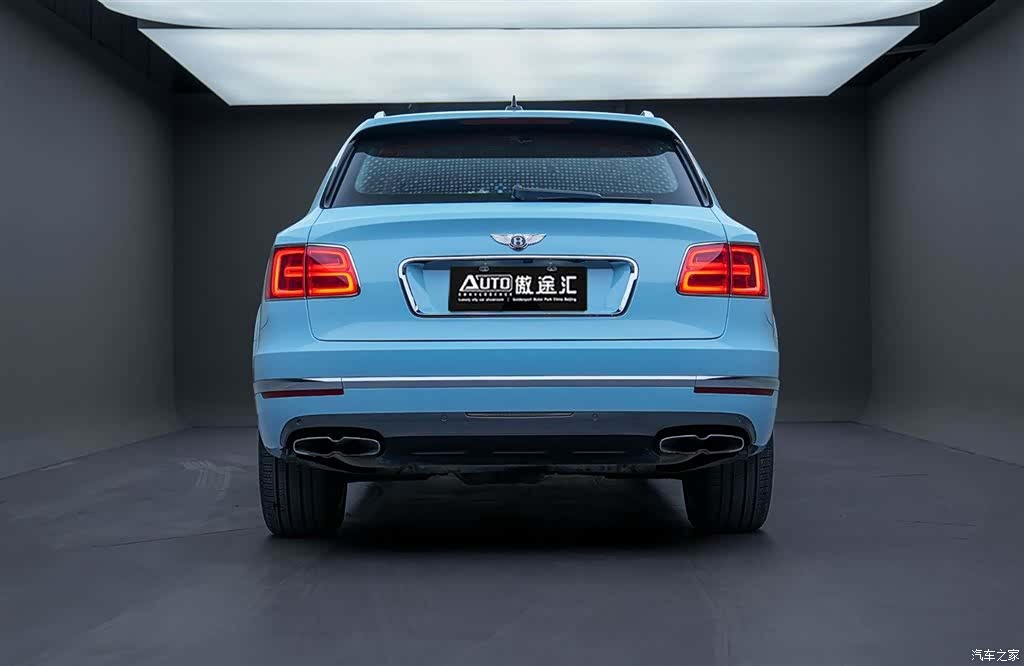 Bentley Bentayga, 2019 3