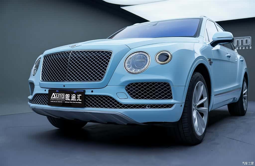 Bentley Bentayga, 2019 18