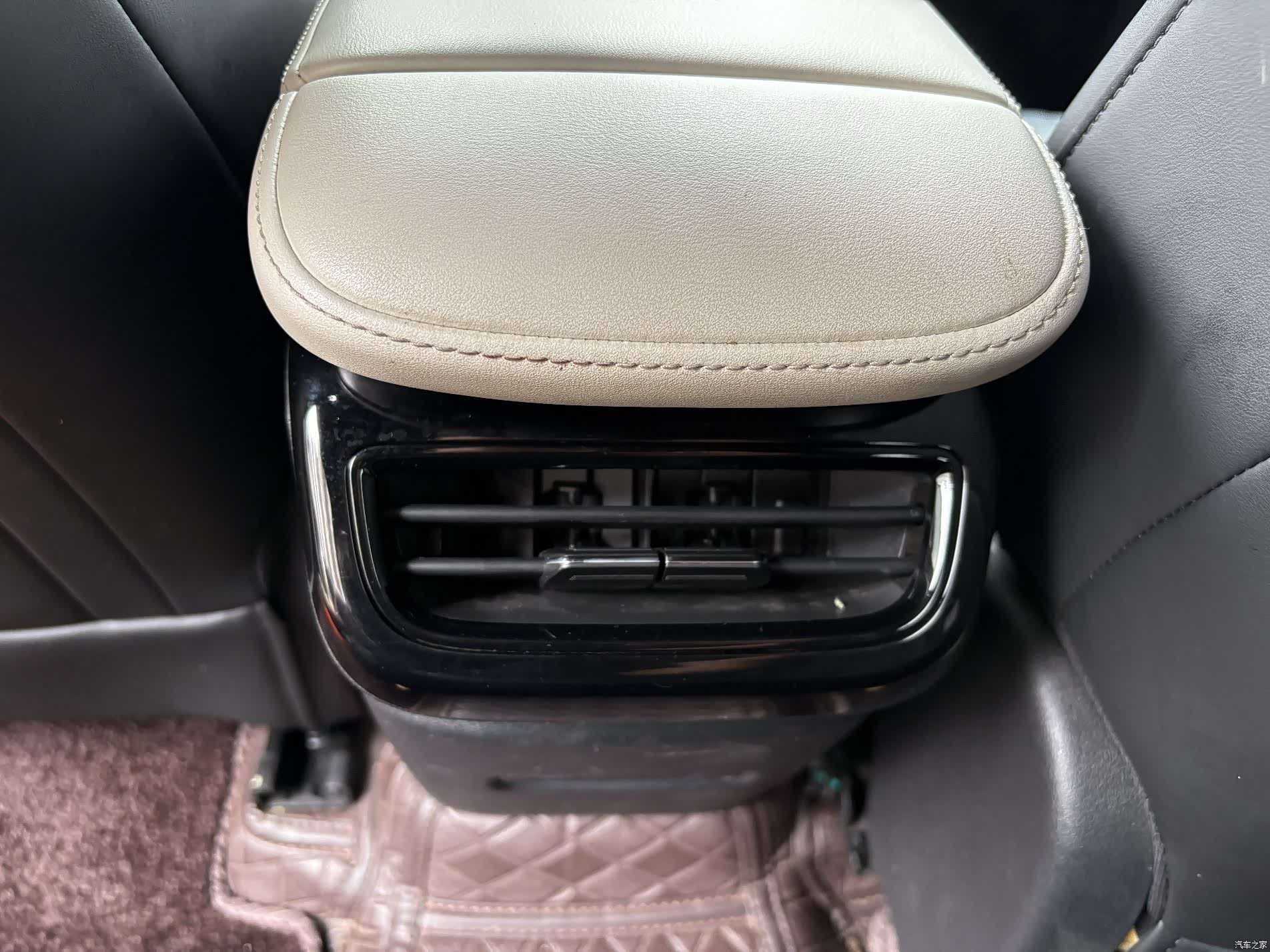 Geely Galaxy L7, 2024 15