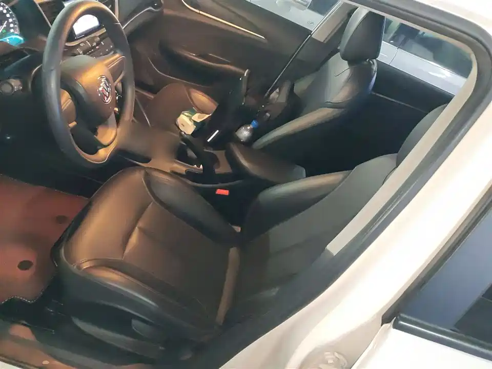 Buick Yinglang