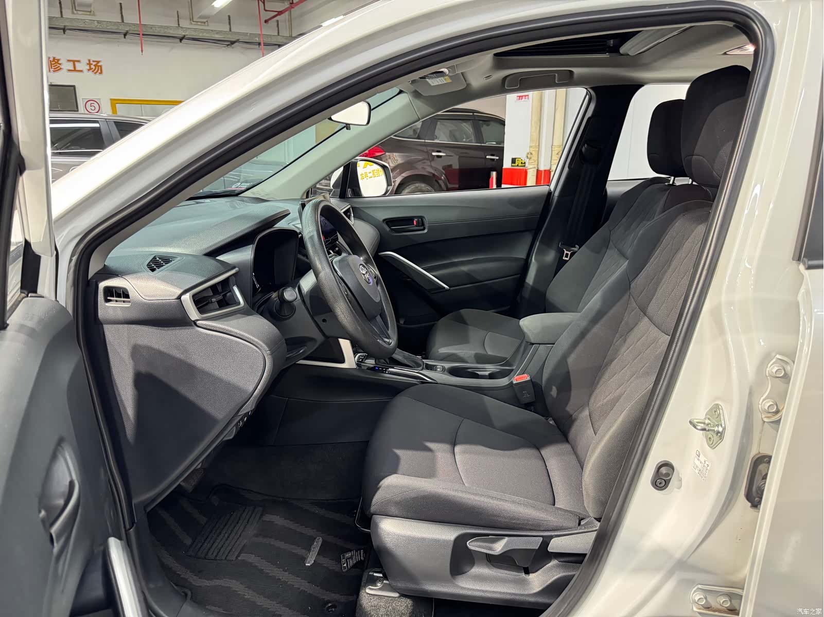 Toyota Corolla, 2023 8