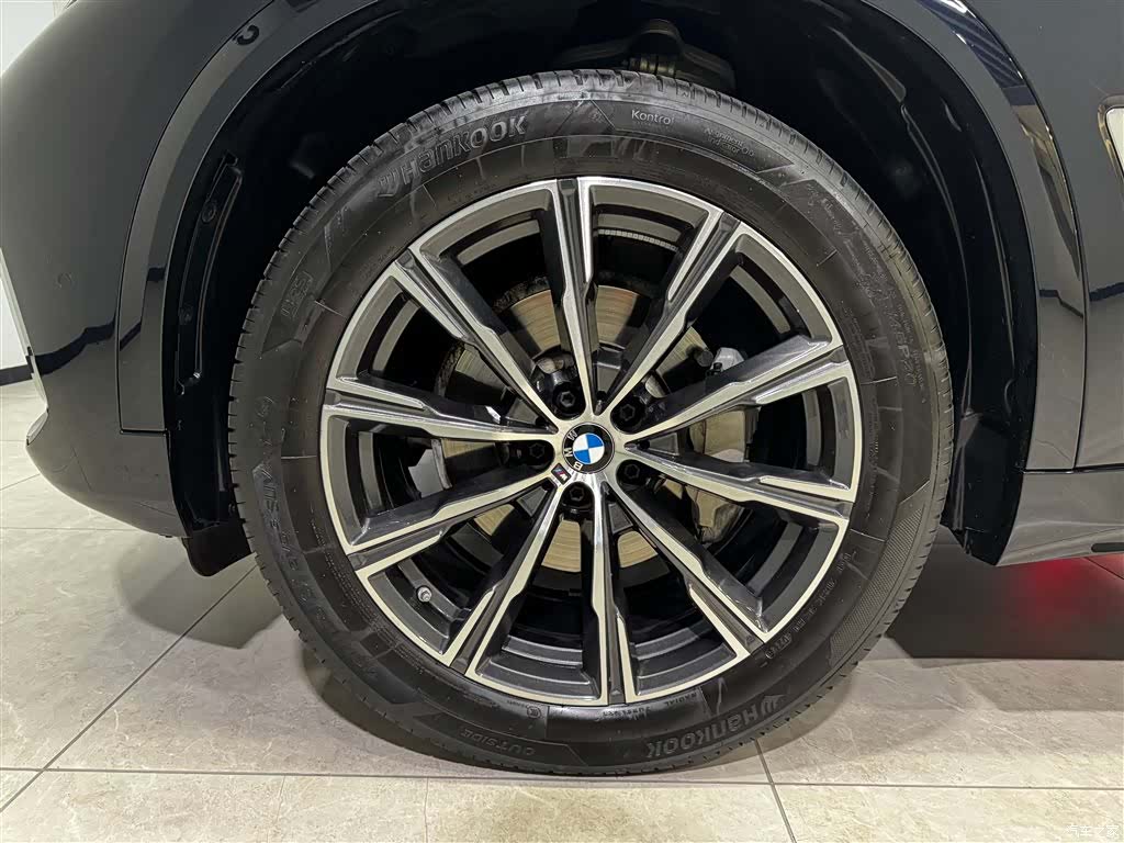 BMW X5, 2023 11