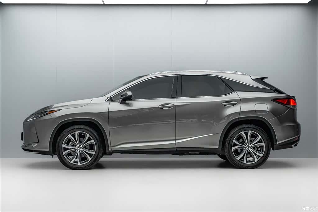 Lexus RX, 2021 4