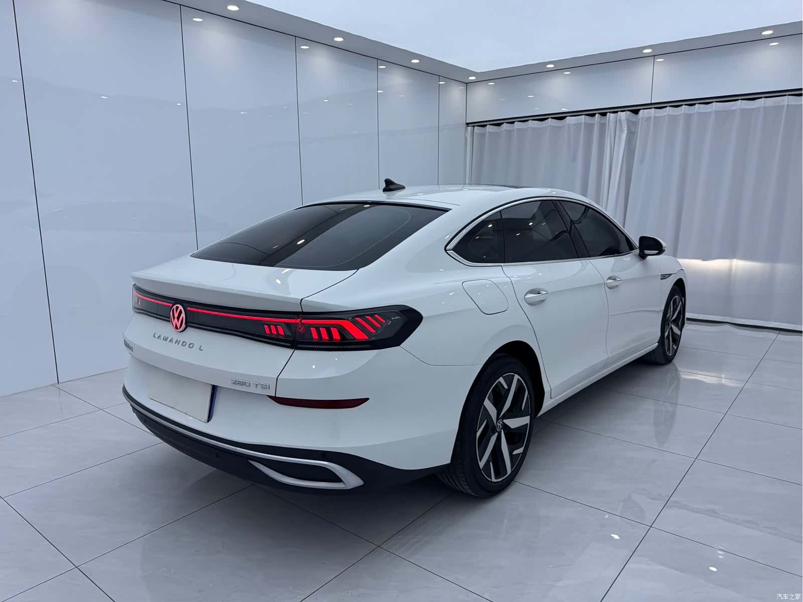 Volkswagen Lamando, 2023 4