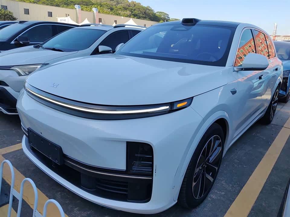 Li Auto Ideal L7