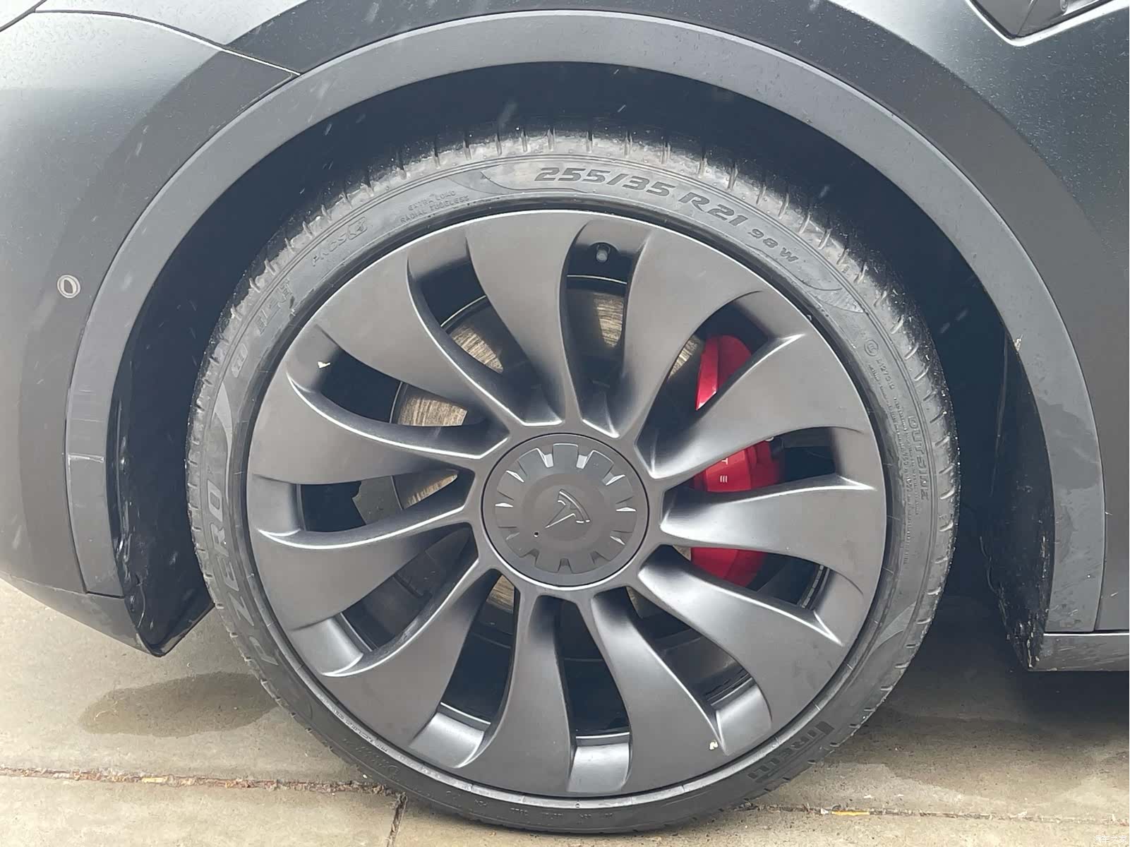 Tesla Model Y, 2022 все фото