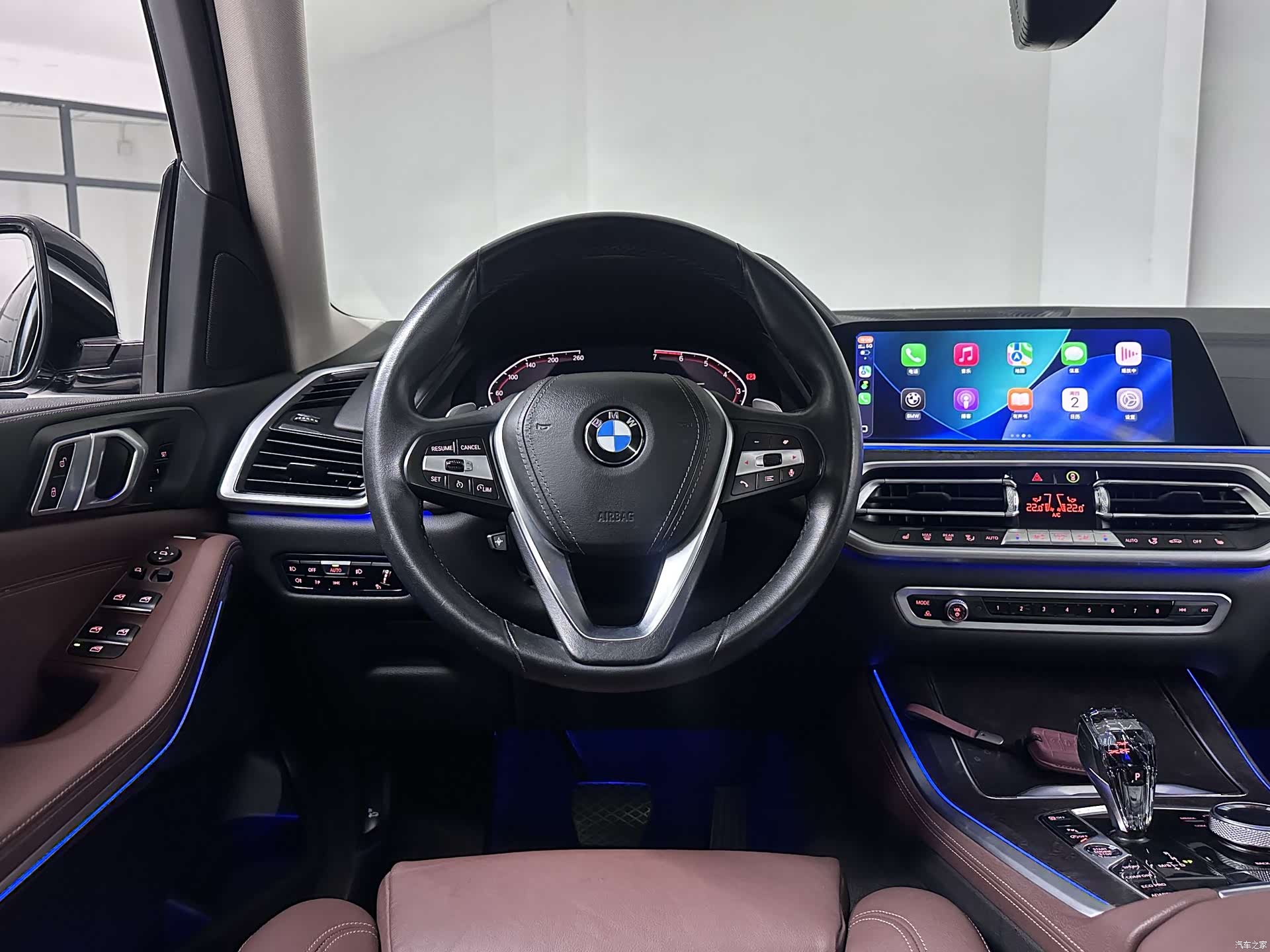 BMW X5, 2020 все фото