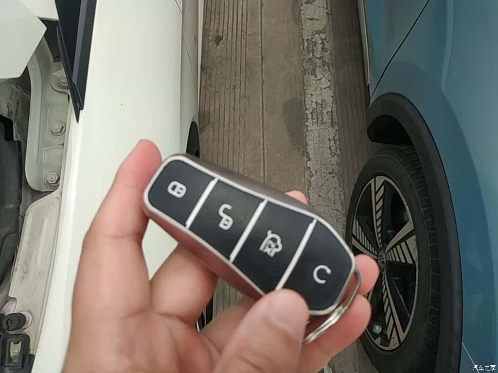 BYD Dolphin, 2024 9