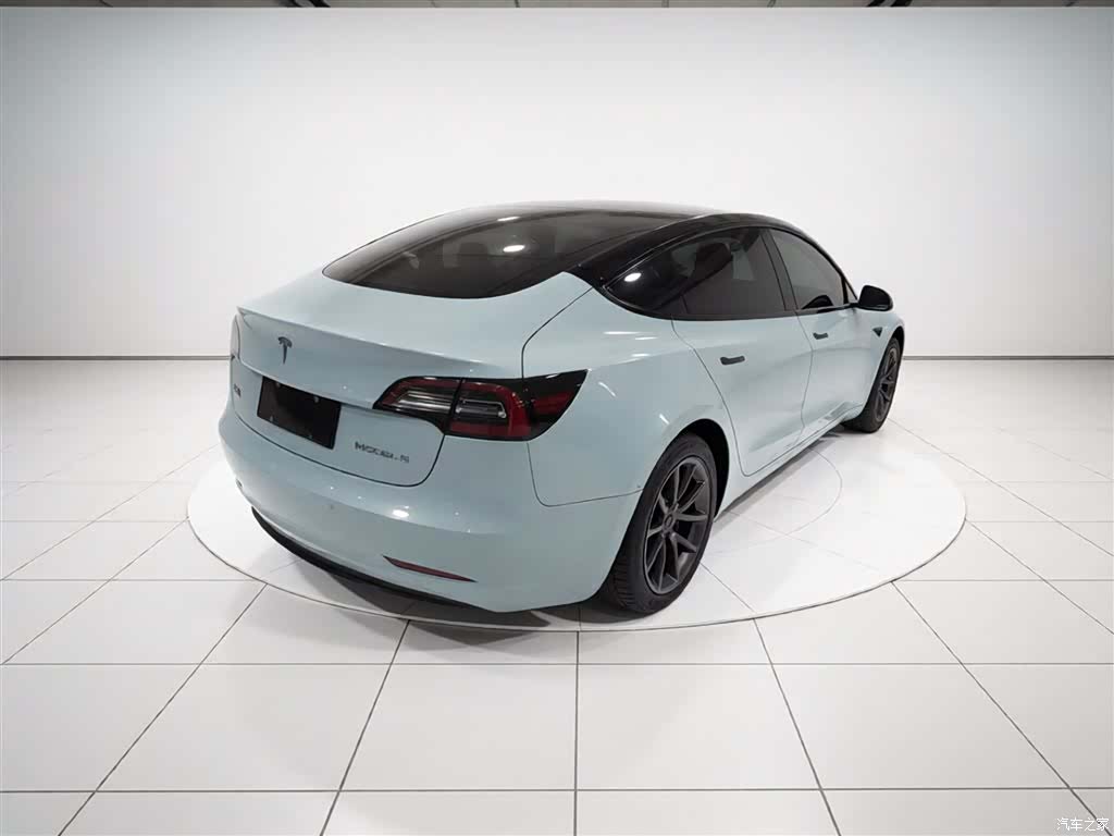 Tesla Model 3, 2020 7