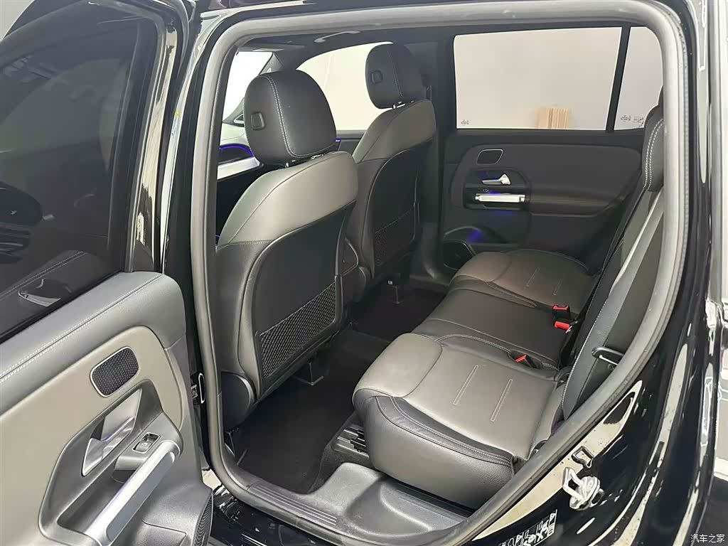 Mercedes-Benz GLB, 2023 13
