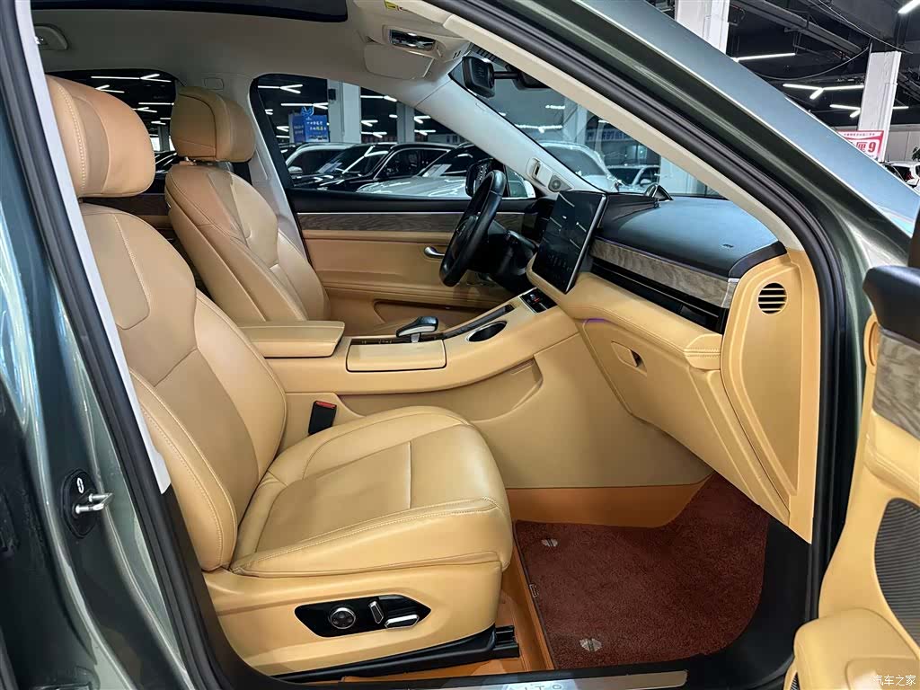AITO M5, 2022 32
