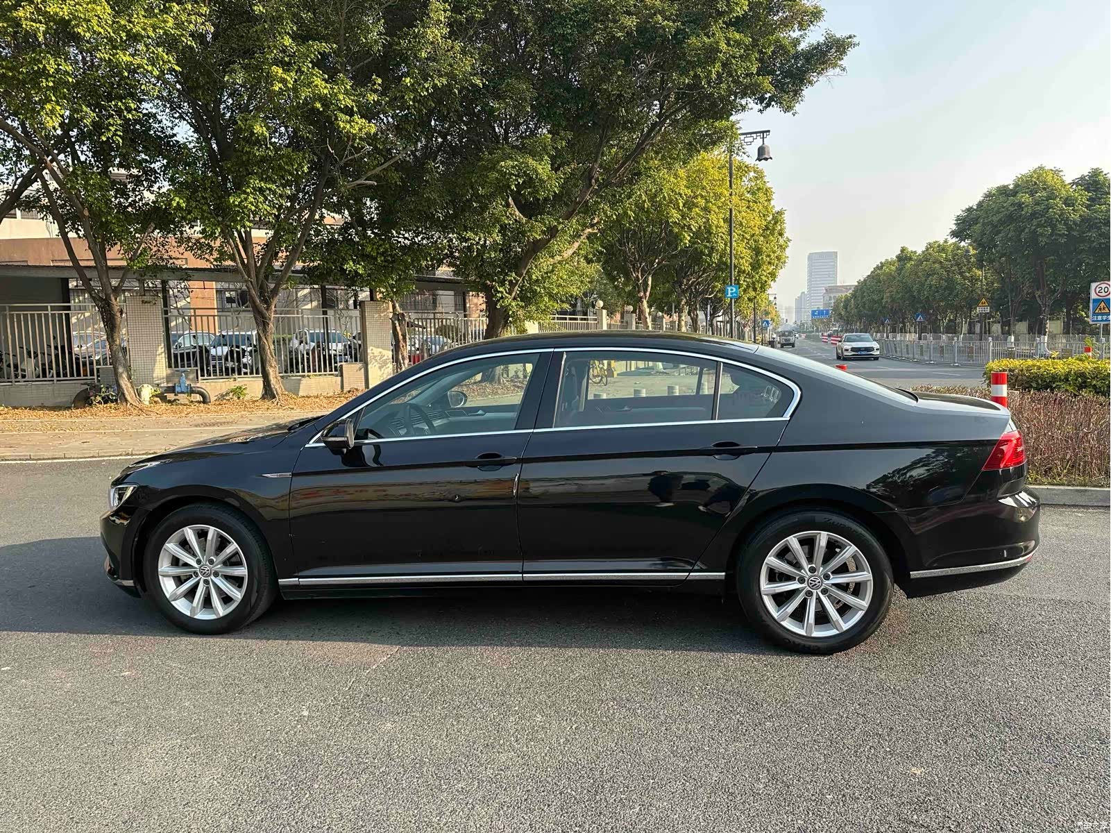 Volkswagen Magotan, 2018 7