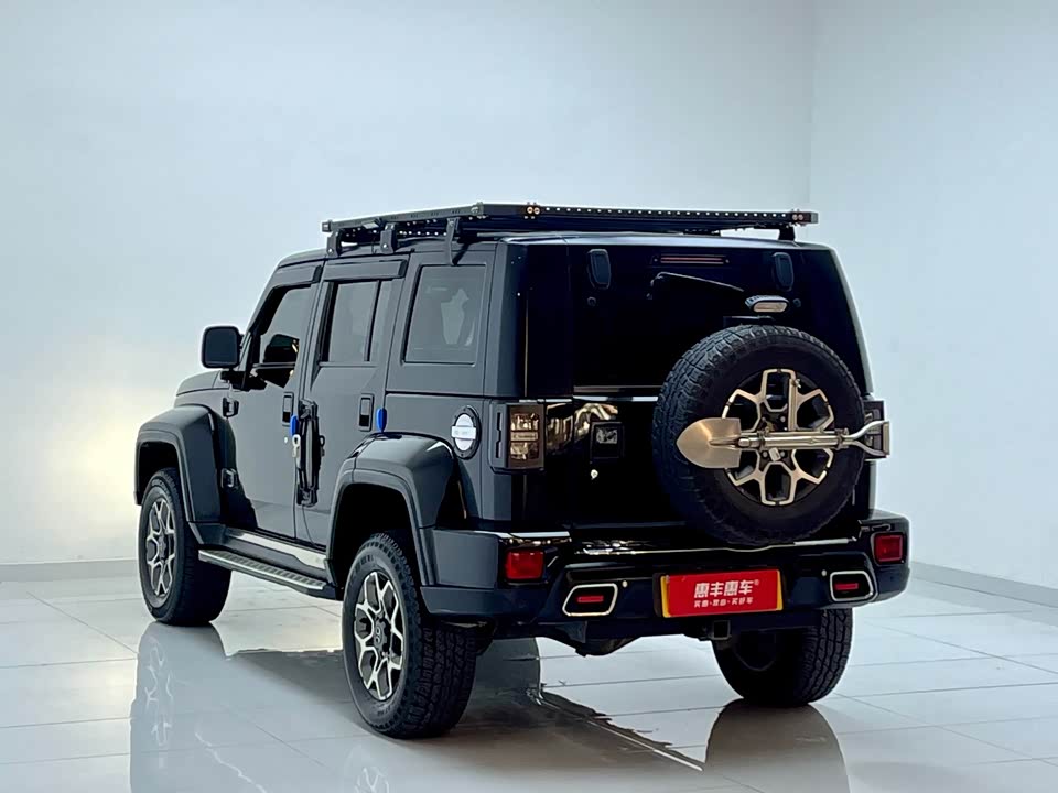 Beijing BJ40