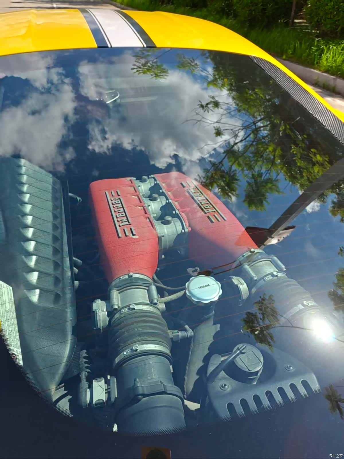 Ferrari 458, 2015 7